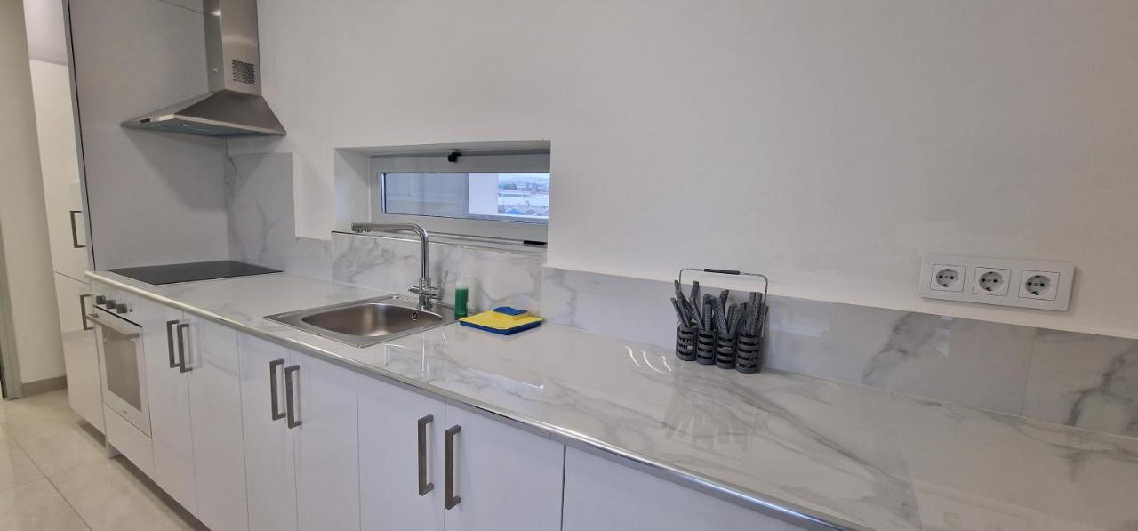 Apartamentos Oasis De La Cala Фінестрат Екстер'єр фото